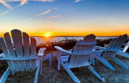 ☆Live on the Water! Lake Palmetto Palm w/ Patio - 10Min to Downtown & Beaches☆ - Foto 65