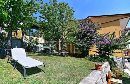 Charming Holiday Home With Terrace and Garden - One Bedroom Holiday Home - Foto 41