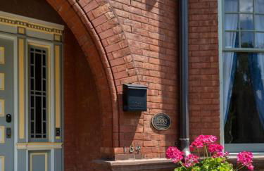 The Grand - The Nicest House in Newburgh - Foto 10