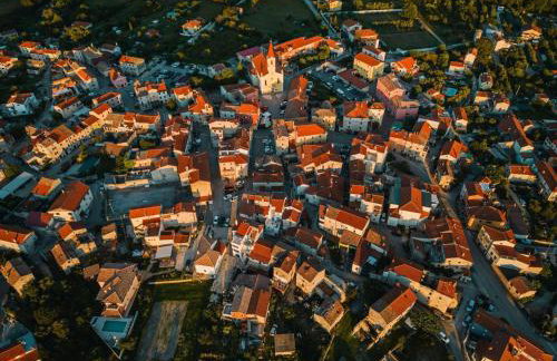 Apartment Veronica - Spacious 3BR Townhouse for 6 Guests at Great Value - Foto 9