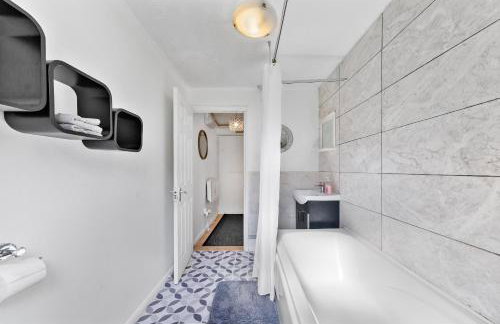 Stunning 1 Bedroom Apartment in Dagenham - Foto 26