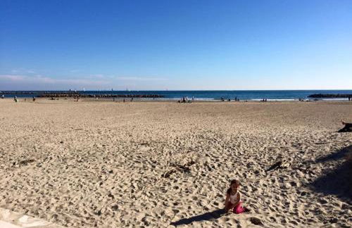 Charmant 2 pièces à Sète, à 300m de la plage avec parking et loggia vitrée - FR-1-338-302 - Photo 8