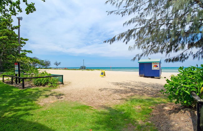 The Mediterranean Beachfront Apartments - Foto 58