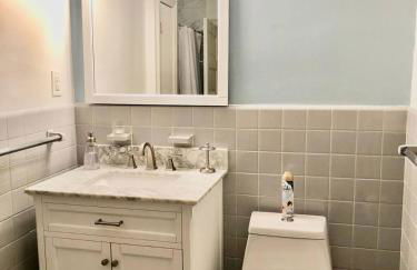 Fantastic updated apartment with parking - Foto 32