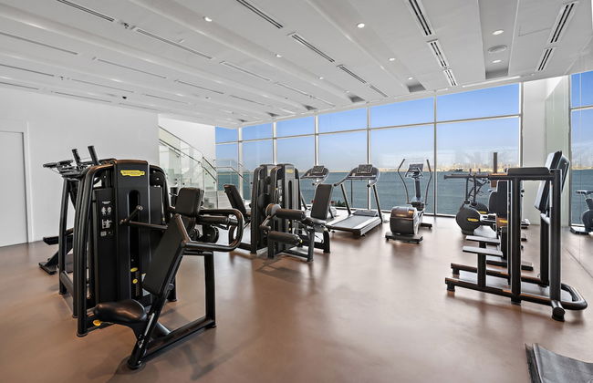 WelHome - Seaside Serenity: Spacious 1 BR in Maritime City - Photo 25