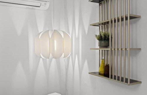 Modern Apartment with Parking & Prime Location - Foto 28