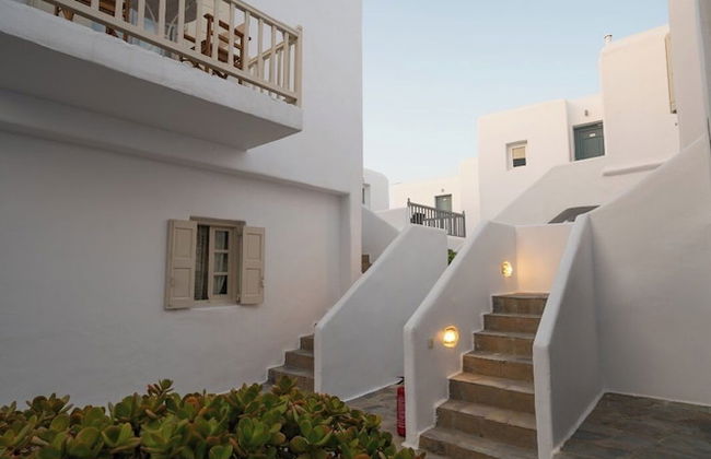 Mykonos Twins - Photo 66