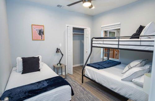 Don't Miss Dynamic 4br/2ba Near Jolly Riverwalk - Foto 40