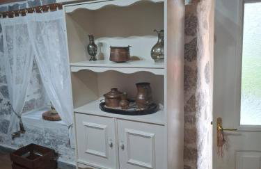 Woodstone House - Photo 13