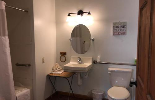 Trout Town Inn - Foto 18