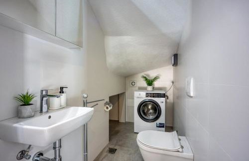 Stone Villa Galant with Pool - Happy Rentals - Foto 11