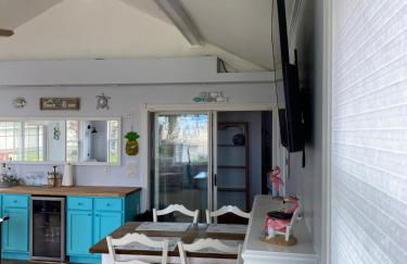 Caseville Splash and Sand Beach House - Photo 24