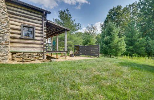 Rustic Baileys Retreat Cabin Near Wineries! - Foto 24