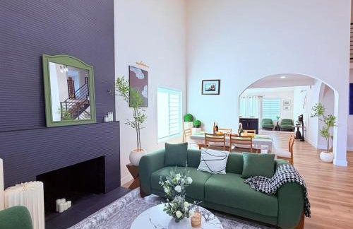 Minutes to ONT Airport And Entire Home With Billiards - Foto 2