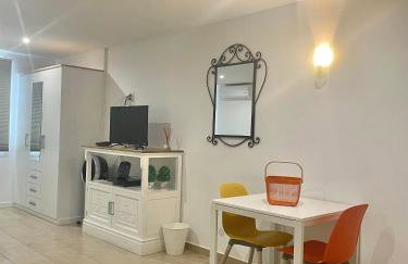 Bayview Apartment 213 - Photo 2