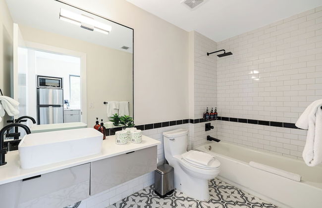 Roami at The Palace - Photo 50