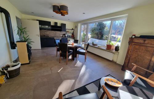 Ferienwohnung mit Garten und Bergblick - Foto 17