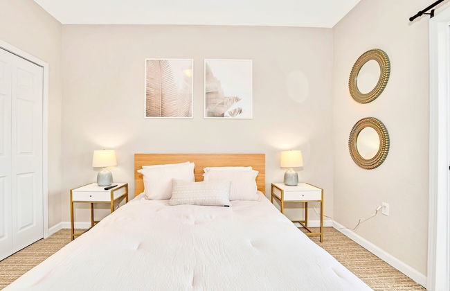 Upstay - Condo Near Disney w Pool Hot tub Sauna - Foto 15