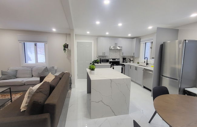 JstLikeHome - Serenity Suites - Photo 11