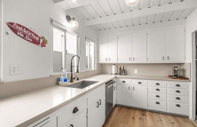 Beachside Bungalow 5 Minute Walk From the Shore - Foto 24