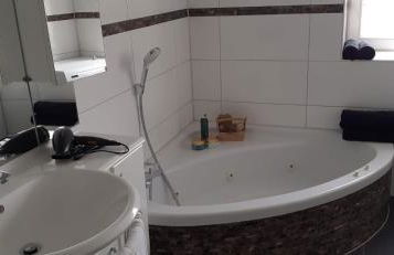 Wellness und Wander Oase Burgwald - Foto 19