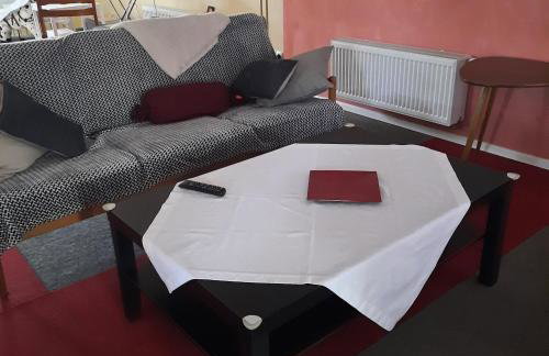 Farbenfrohe Dachgeschoßwohnung - Foto 20