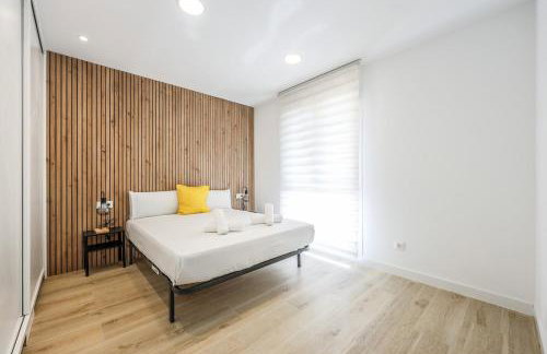 Experience Madrid Like a Local, New Accommodation - Photo 4