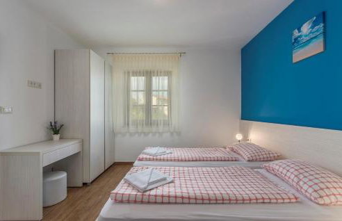 Spacious Villa Nikka with Beautiful Garden and Pool - Foto 16