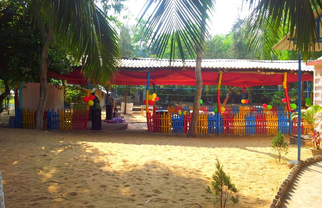 Daaven's Island Resort - Photo 17