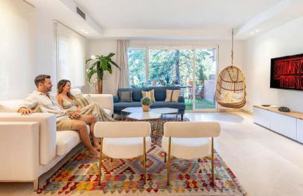 VACATION MARBELLA l Golden Mile Oasis l Family friendly l Next to the beach and Puente Romano l 24-7 Security - Foto 10