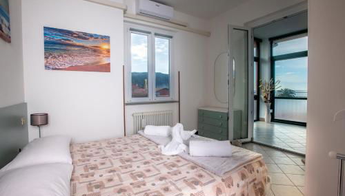 162 - La Veranda Sull'Acqua, Fronte e Vista Mare Riva Trigoso, POSTO AUTO PRIVATO - Foto 4, towels