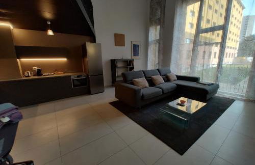 Milan Space Loft - Apartment close to M5 subway - Free Parking - Sky & Netflix TV - Foto 3