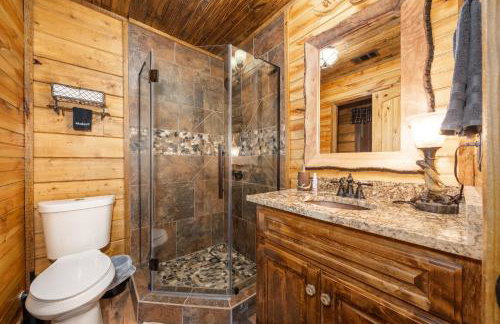 River Lodge Escape with Hot Tub - Foto 23