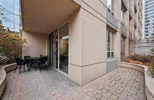 The Bernadin- Designer 3BR City Center with Balcony - Photo 30