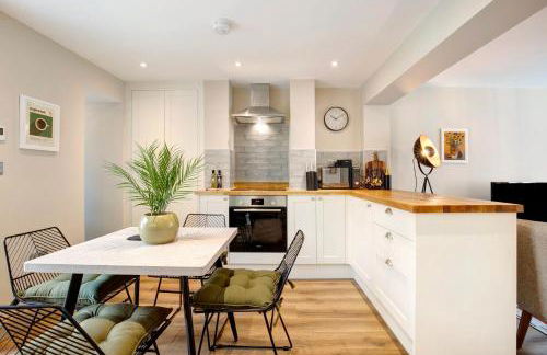 Beautifully refurbished cottage in lower Wivenhoe. - Foto 5