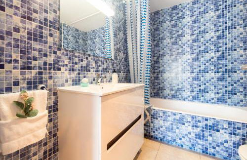 Apartamento con gran patio y excelente ubicación! - Photo 29