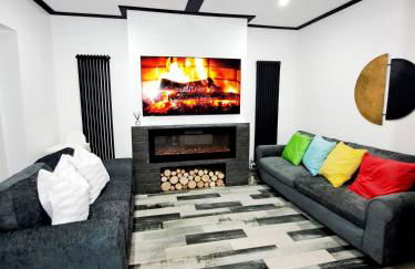 Family Holiday with Hot tub , Family groups only - Foto 8