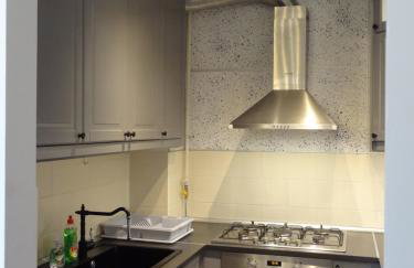 Well-equipped apartment with free parking - Photo 21