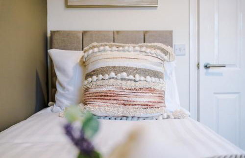 NEW! Incredible Home In Northwich By 53 Degrees Property, Perfect For Groups, FREE Parking! - Photo 42