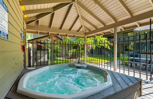 Paddle & Pine - Lake Views & Private Dock Access - Photo 42