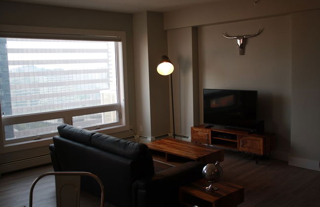 Icon 2 Apartments by Corporate Stays - Photo 25