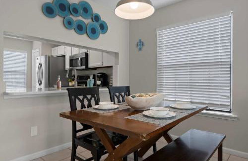 Jax Beach Townhouse - Steps to the Shore & Sunrise Views - Foto 13