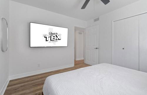 Luxury Austin Retreat w Pool, Games, Sleeps 12 - Foto 15
