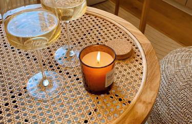 371living, Altbau-Charme am Kaßberg, Perfekt für Workation, Urlaub oder Kurztrip, Entdecke Chemnitz, Moderne Küche, Waschmaschine, Smart TV, Schnelles WLAN, Bequemes Bett - Foto 5