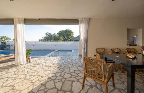 Lovely Home In Plastovo With Sauna - Photo 22