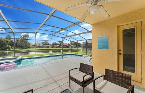 Stunning Newly Renovated Pool Home close to Disney - Foto 21