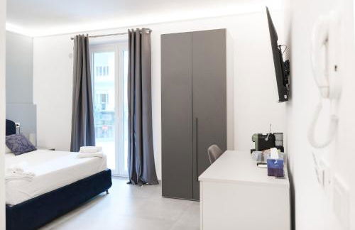 Milazzo Holiday Apartments&Rooms - LiveLoveTravel - Foto 18