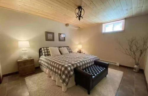 Rustic U.P. Retreat in Marquette - Photo 12