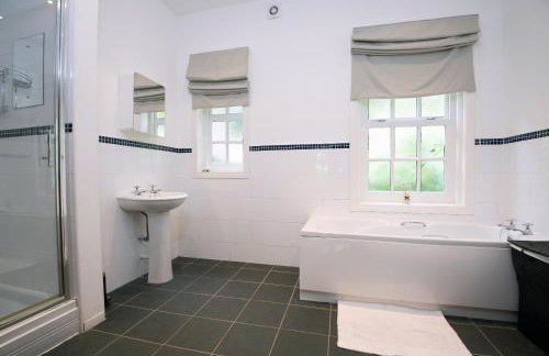 Apartment 4 The Grove - Foto 23