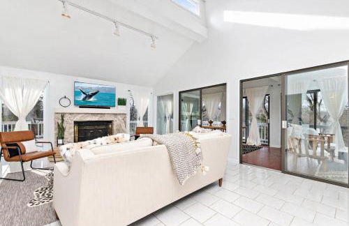 Hillside vacation next to Overland Park Kansas nature trail grill and fun - Foto 18